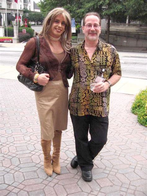 crossdresser and man|GoodTherapy .